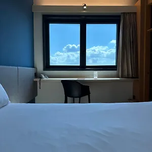 فندق إيبيس فييرا, روما